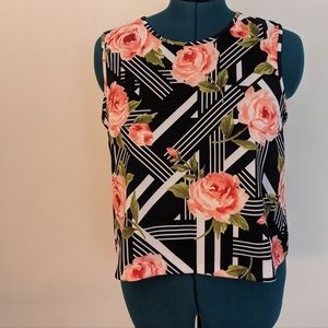 Premise Women's Floral Sleeveless Blouse